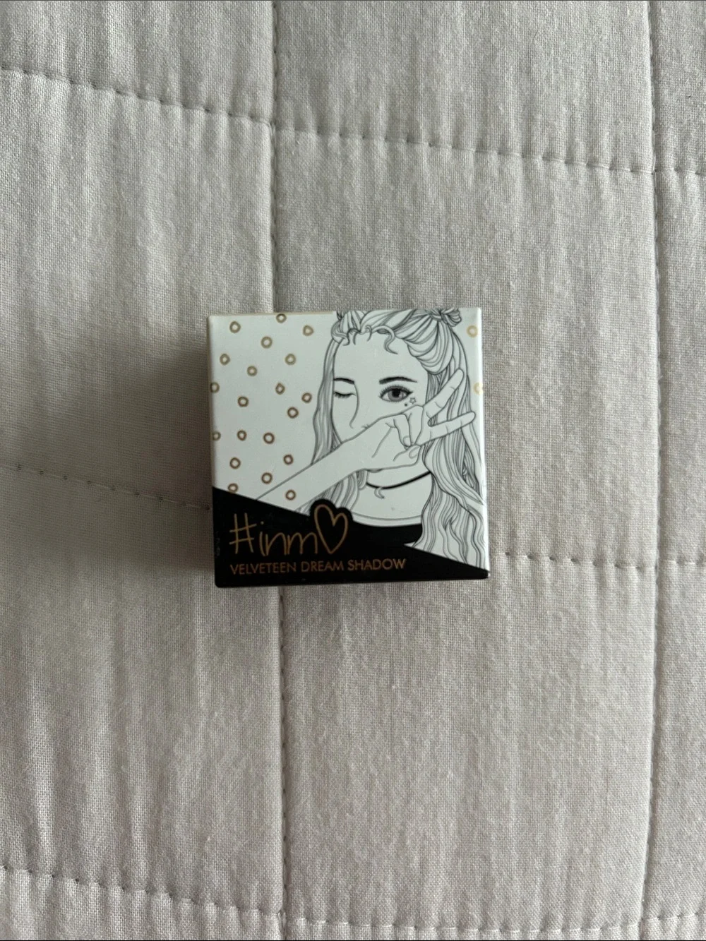 Velveteen Dream Shadow Eyeshadow - Teardrops on my Guitar - Never been opened